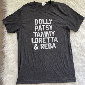 Country music female singers graphic tee shirt size Medium